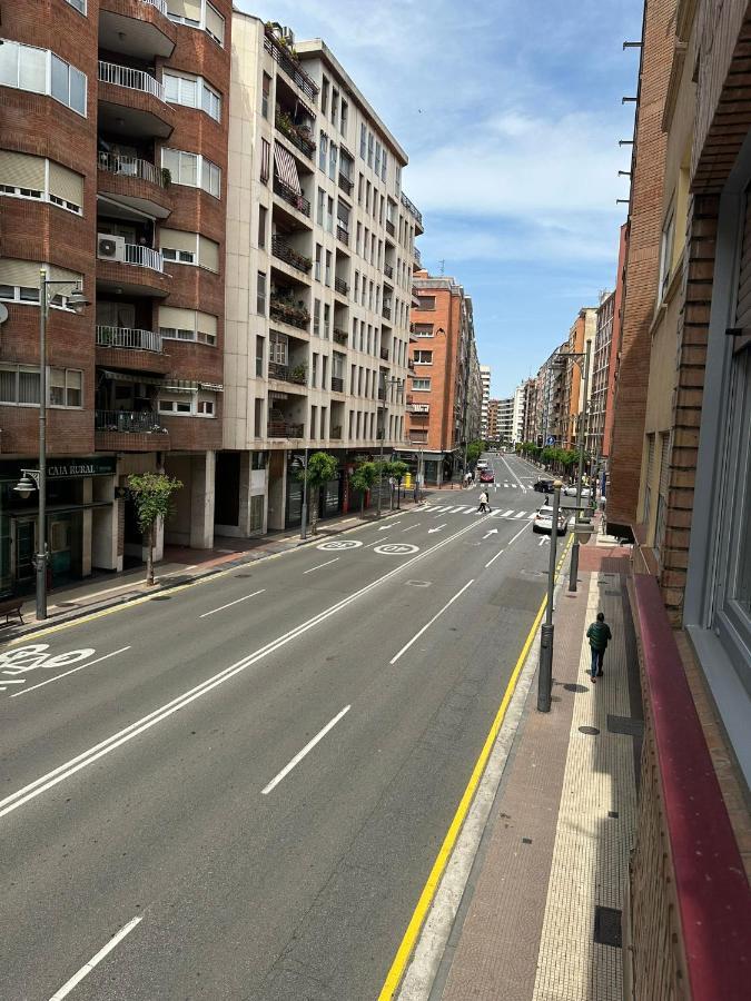 לוגרוניו Apartamento A 10 Minutos De La Calle Laurel מראה חיצוני תמונה