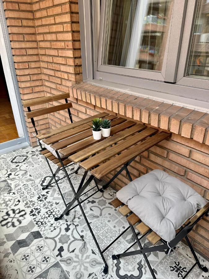לוגרוניו Apartamento A 10 Minutos De La Calle Laurel מראה חיצוני תמונה